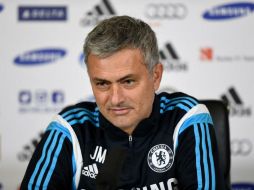 José Mourinho, técnico del Chelsea, asegura que no le importan los récords sino los títulos. TWITTER / @chelseafc