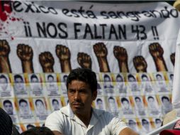 Ante las movilizaciones por los estudiantes desaparecidos, Navarrete dice que se pueden expresar posiciones en paz. AFP / ARCHIVO