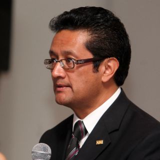 La UdeM presenta su legado arquitectónico