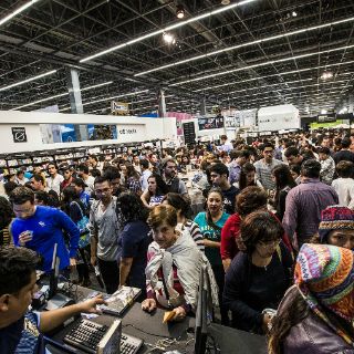 Salen libres los presuntos ladrones de libros de la FIL