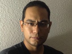 El autor asegura que en cada uno de sus cuentos intenta incluir su experiencia y tradición literaria. TWITTER / @luisjorgeboone