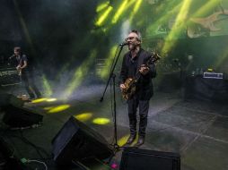 La voz de Marciano Cantero se dejó sentir en el Foro para deleitar a los cientos de asistentes que gozaron de sus éxitos. EL INFORMADOR / A. Hernández