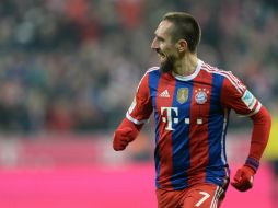 Además de celebrar los tres puntos, Ribery festejó una diana especial, la número 100 con esa camiseta. AFP / C. Stache