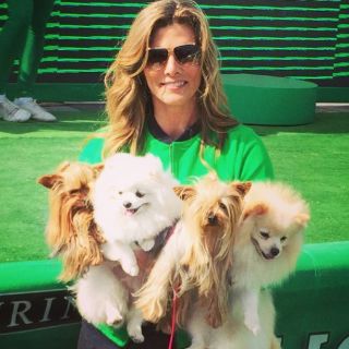 Famosos disfrutan con sus mascotas del Perrotón