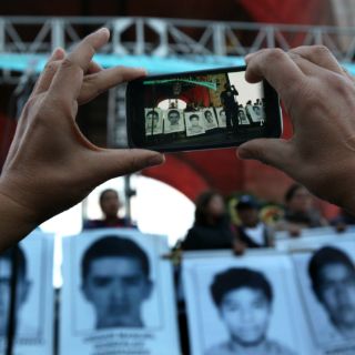 Integran nueva averiguación contra Abarca por caso Iguala