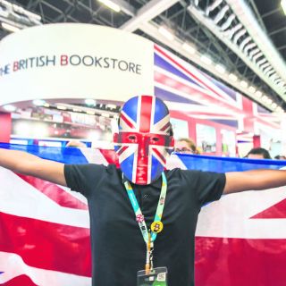 Llegan a FIL más asistentes