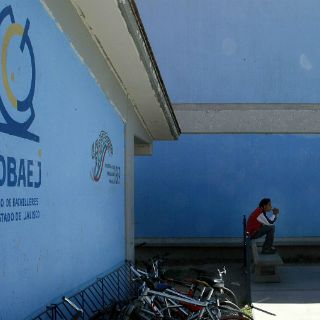 Piden al Ejecutivo resolver falta de maestros en el COBAEJ