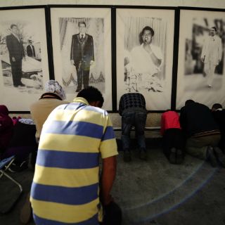 Aristóteles acude a templo de la Luz del Mundo