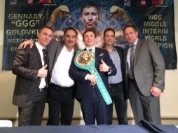 Golovkin agradeció el apoyo a sus compañeros en su primera vez en la capital mexicana. TWITTER / @GGGBoxing