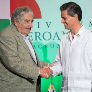 Se reúnen José Mujica y Enrique Peña Nieto