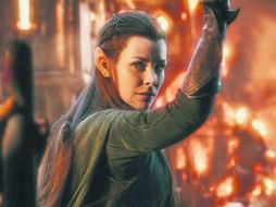 Evangeline Lilly. La actriz da vida a Tauriel, una elfa guerrera creada especialmente para la adptación cinematográfica de la historia. ESPECIAL / Cortesía MGM