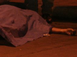 De acuerdo con los peritos, la mujer fue asesinada a golpes e intentó defenderse. EL INFORMADOR / ARCHIVO