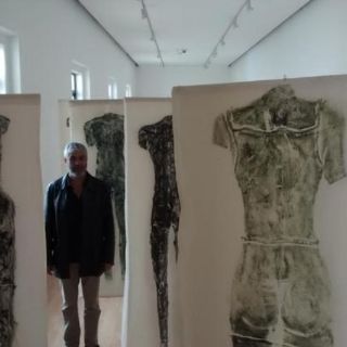 Luis Espiridión presenta su obra escultórica