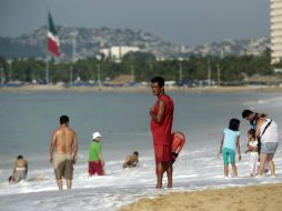 Otros riesgos en el futuro son la debilidad de la actividad productiva mundial y la volatilidad en los mercados financieros. AFP / ARCHIVO