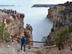 La niebla se irá despejando gradualmente en los próximos días. AP / M. Quinn