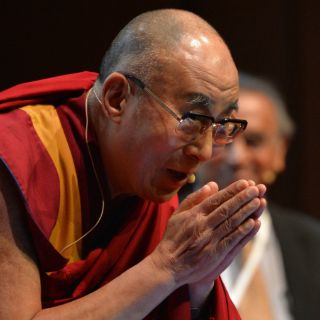 La tecnología puede convertirnos en esclavos: Dalai Lama