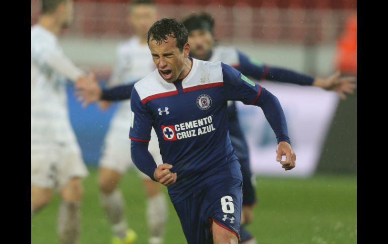 El capitán del Cruz Azul, Gerardo Torrado estima que el equipo buscará aprovechar las pelotas largas y los rebotes. EFE / M. Messara