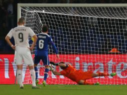 Gerardo Torrado falló un penalti que hubiese regresado al partido a los celestes. MEXSPORT / M. Ashton