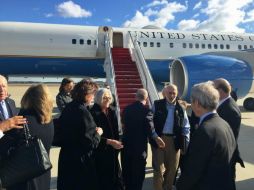 El hombre de 65 años quien estuvo preso en la isla desde marzo de 2001, llegó en un avión oficial. AP / J. Flake