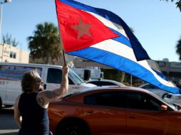 Confían en que durante la nueva etapa de relaciones entre EU y Cuba, el Congreso decida levantar el embargo. AFP / J. Raedle