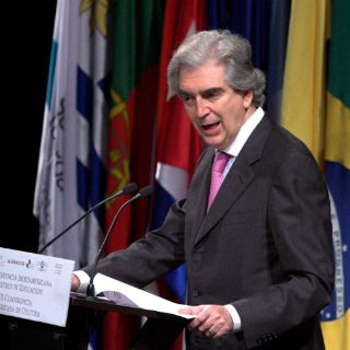 Obra de Nishizawa nos pertenece porque nos define: Tovar y de Teresa