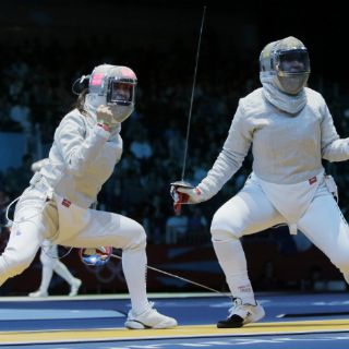 Esgrimistas mexicanas consiguen plata y bronce en Copa del Mundo