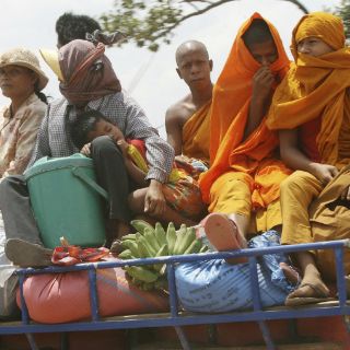 Al menos 105 infectados con VIH por presunta negligencia en Camboya