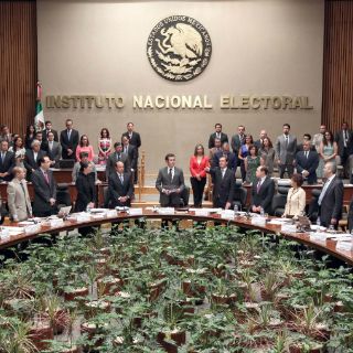 El INE analizará distribución de presupuesto 2015