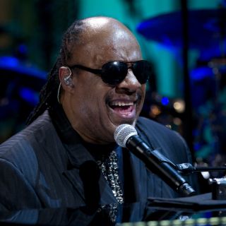 Con excelente salud, nace hija de Stevie Wonder