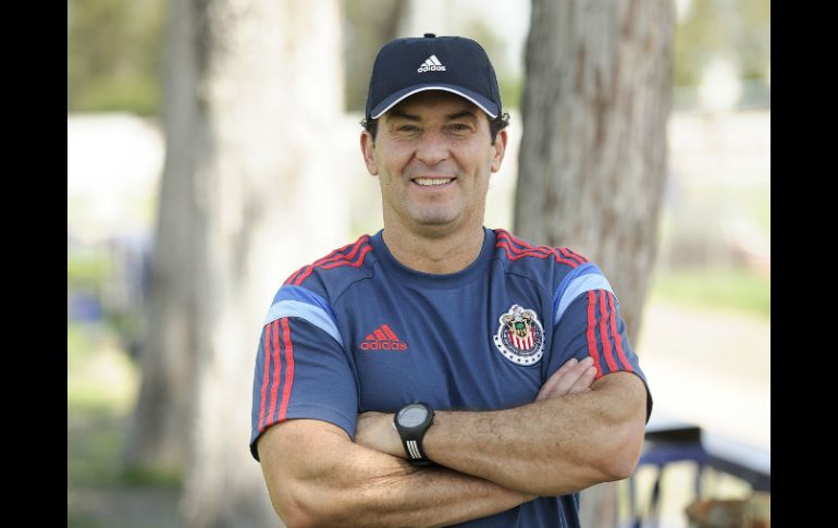 José Manuel de la Torre intenta decidir qué es lo mejor para el equipo sin dejar espacio para los sentimientos. EL INFORMADOR / ARCHIVO