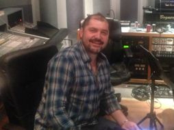 El cantautor se ausentará por un largo periodo de sus actividades en la Sociedad, debido a sus proyectos musicales. TWITTER / @Reyli_Barba