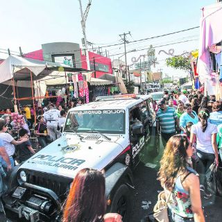 Saturación en zonas de Obregón y Medrano obliga cierre de calles