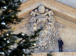 La Gendarmería Vaticana todavía no ha realizado ninguna acción para obligarlo a bajar. AFP / F. Monteforte