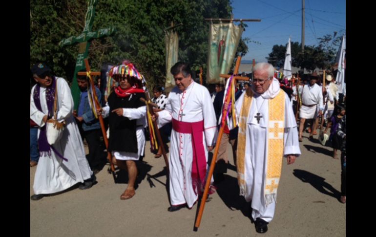 Los obispos Felipe Arizmendi, de San Cristóbal de las Casas, y Vera López, de Saltillo, toman parte en la protesta. SUN /