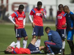 Vidrio no pudo terminar el encuentro amistoso que celebró su equipo ante el Querétaro. EL INFORMADOR / J. Mendoza