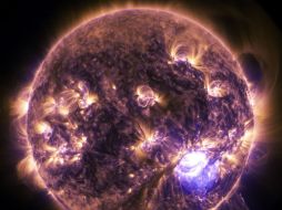 Los rayos pueden afectar la capa de la atmósfera donde viajan las señales de GPS y comunicación. EFE / NASA