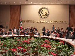 La sesión deriva en un fuerte debate jurídico sobre el cumplimiento de la Constitución. NTX / G. Granados