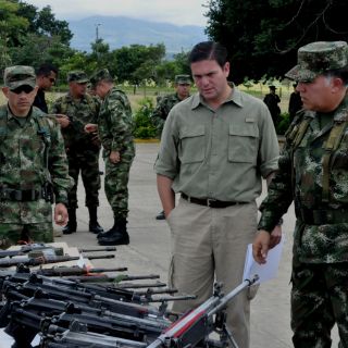 Las FARC advierten fin de cese al fuego unilateral si son atacadas