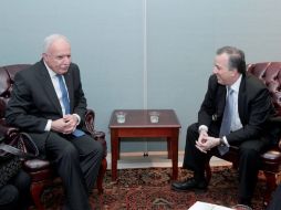 El secretario de Relaciones Exteriores, José Antonio Meade durante una reunión con el Ministro de Palestina, Riad Malki. NTX /