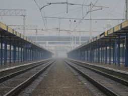 El 26 de diciembre se suspenden todas las comunicaciones ferroviarias y en autobús con la península. AP / A. Volk