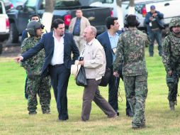 Hipólito Mora se entregó a las autoridades para responder al enfrentamiento del pasado 16 de diciembre. EFE /