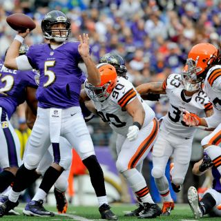 Los Cuervos remontan ante Cafés y avanzan a playoffs