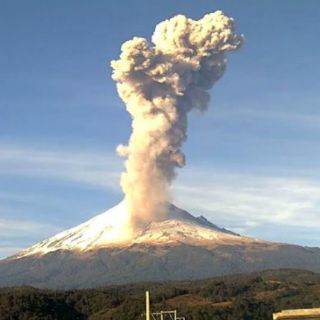 El Popocatépetl registra otra explosión