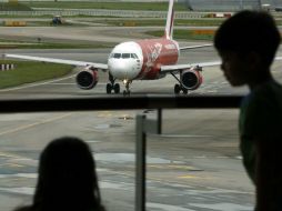 La desaparición del avión y su posible choque coronan un año trágico para la aviación del sudeste asiático. EFE / F. Malasig