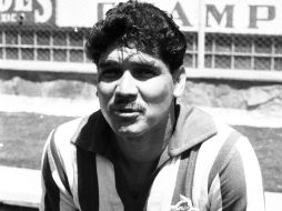 El también Seleccionado Nacional fue parte vital del Campeonísimo, anotando 122 goles, cifra hasta ahora inalcanzable en Chivas. EL INFORMADOR / ARCHIVO