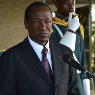 Burkina Faso prevé elecciones presidenciales en octubre de 2015