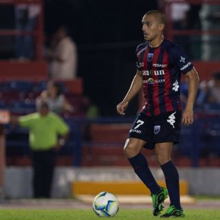 Jorge Hernández llega a Leones Negros