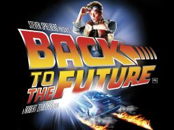 'Volver al Futuro' recaudando más de 380 millones de dólares en todo el mundo. ESPECIAL /