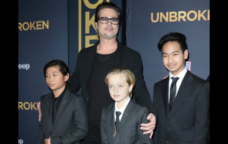 Explica que el aspecto de su hija (c) en la alfombra roja honró a la figura central del filme. AFP / ARCHIVO