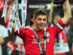 Para él es un 'halago' haber sido considerado una leyenda en el Liverpool. AFP / ARCHIVO